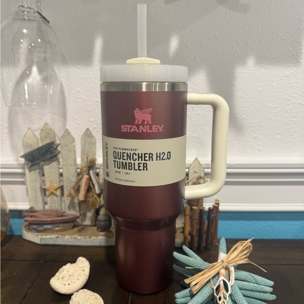 Custom dyed Stanley Quencher H2.0 Tumbler Rose Glow